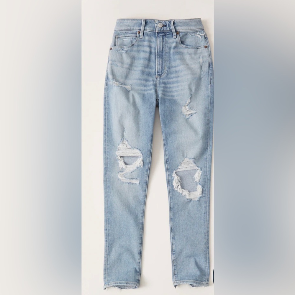 Abercrombie and fitch high rise ripped Jean